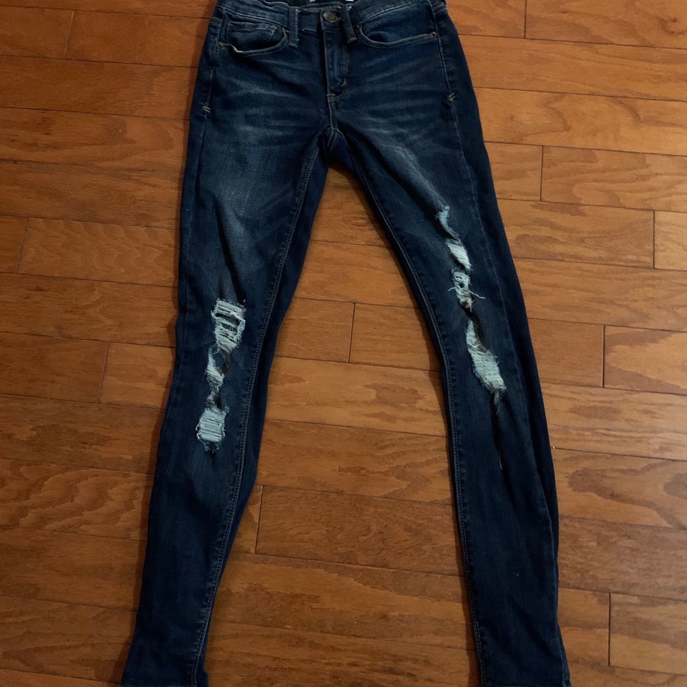 WOMENS RIPPED JEANS